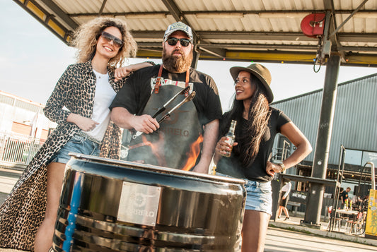 barrelq charcoal bbq promotional picture